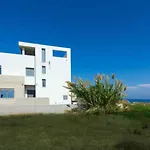 Luxury By The Sea With Heated Pool فيلة بروتاراس