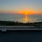 فيلة Luxury By The Sea With Heated Pool