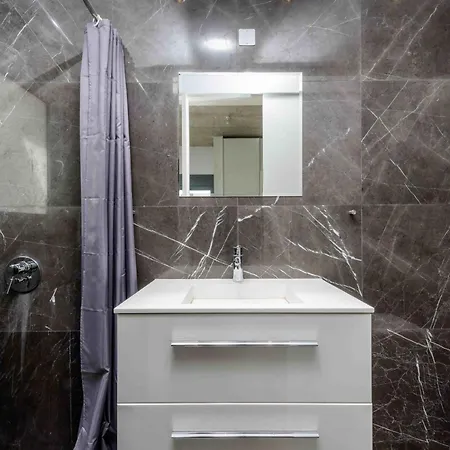 Luxury By The Sea With Heated Pool Villa