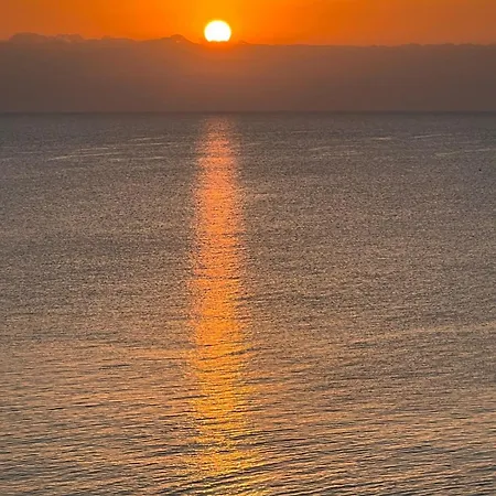 Luxury By The Sea With Heated Pool Vilă Protaras